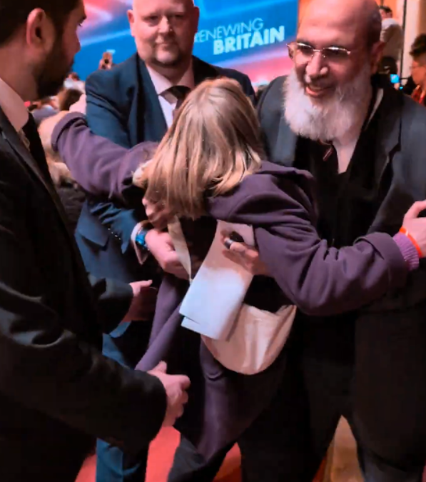 Ed Miliband Keynote Speech Disrupted Over Drax Subsidies